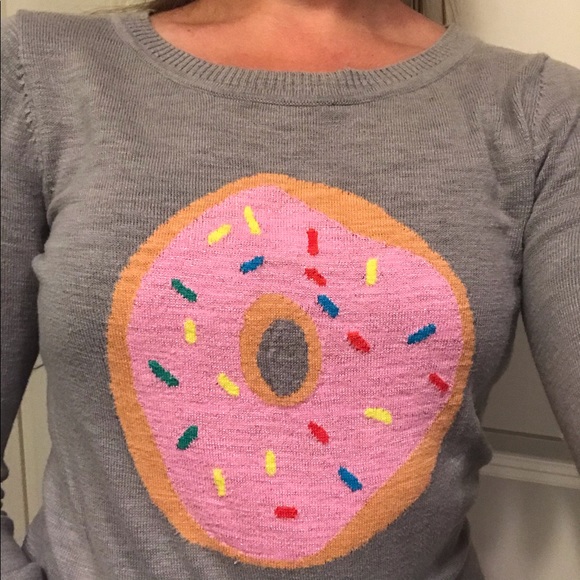 Target Donut Sweater 🍭🍩 - Picture 3 of 6
